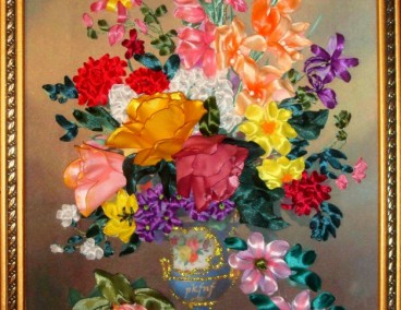 Картина «Цветы в старинной вазе»