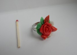 Кольцо «Красные цветы» из холодного фарфора