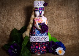 Авторська лялечка-мотанка «Весна»